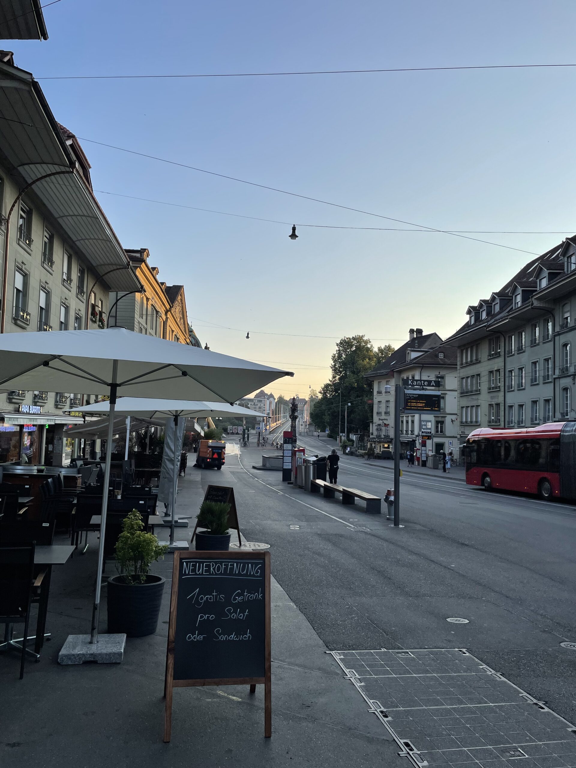 Terrasse vor dem Zytglogge in Bern